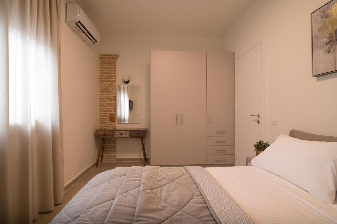 Lodge Modern Apartments, In Kalamaki Centre Quarto foto
